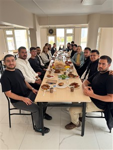 Öğrenciler ve Akademik Personelimiz Kahvaltı Organizasyonunda Buluştu